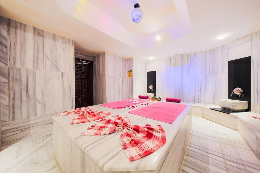 Sisus Hotel Çeşme エクステリア 写真