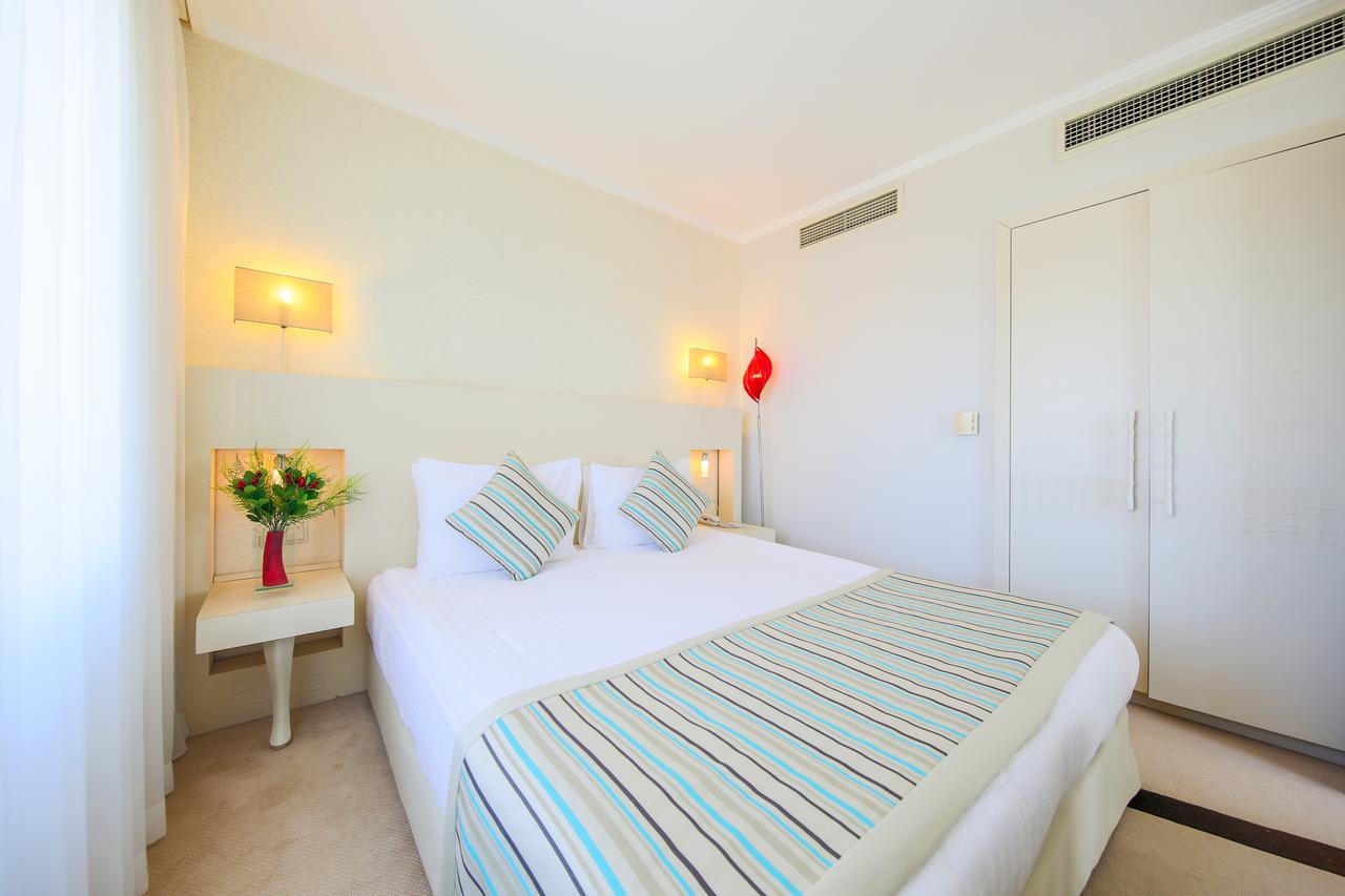 Sisus Hotel Çeşme エクステリア 写真