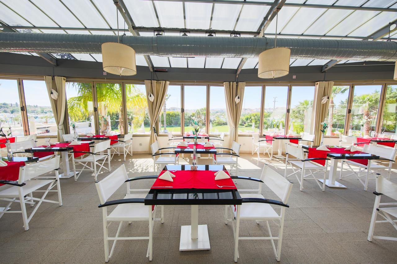 Sisus Hotel Çeşme エクステリア 写真