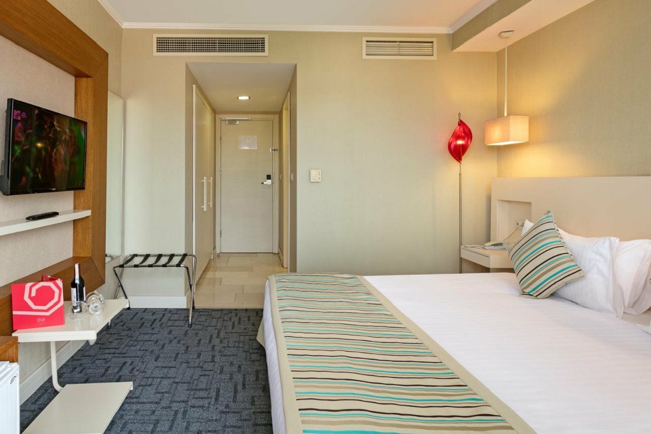 Sisus Hotel Çeşme エクステリア 写真